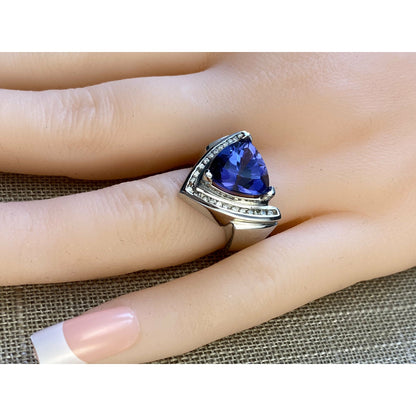 FJL Jewelry Gemstone Ring Elevate your look with this stunning  5.3CT, Tanzanite ring! Trillion-Cut Tanzanite, 14K gold, Cocktail Ring _Size 6.5