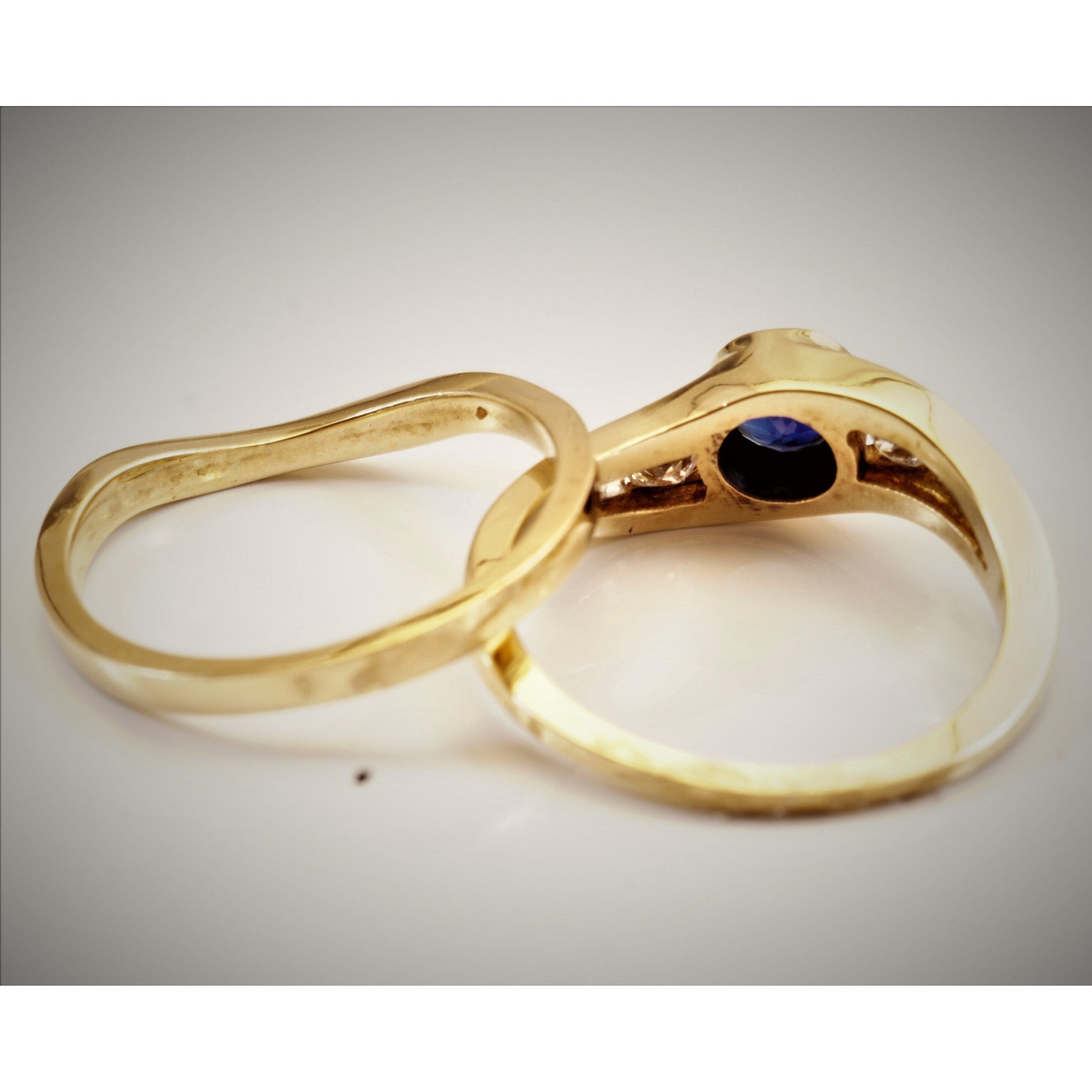 FJL Jewelry Gemstone Ring Three Stone Sapphire Bridal-Set, Diamond, 14K Yellow Gold, Two-Piece Blue Sapphire Wedding Ring, Unisex Sapphire Diamond Band
