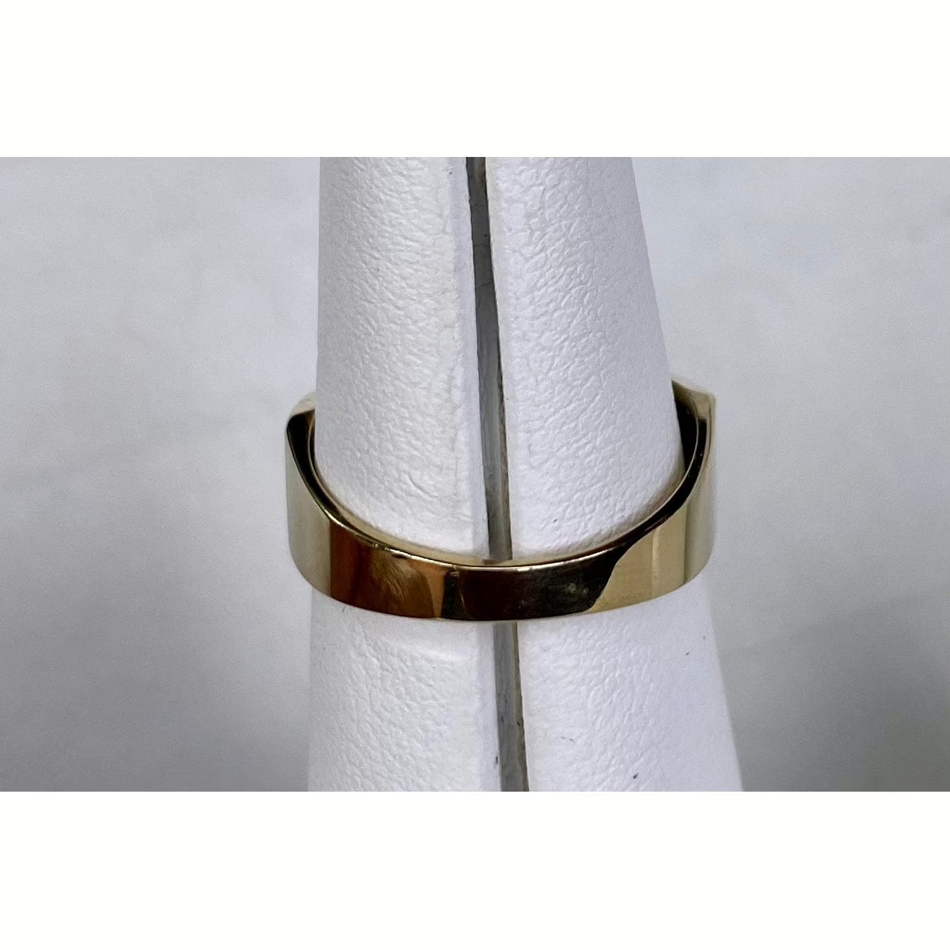 FJL Store Emerald Ring Emerald Cut 1.80 Colombian AA Grade Emerald Ring, 14k gold sleek design with diamonds